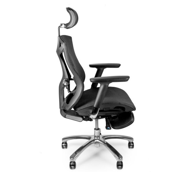 Купить кресло с гибкими регулировками Barsky Game Mesh Black GM-01