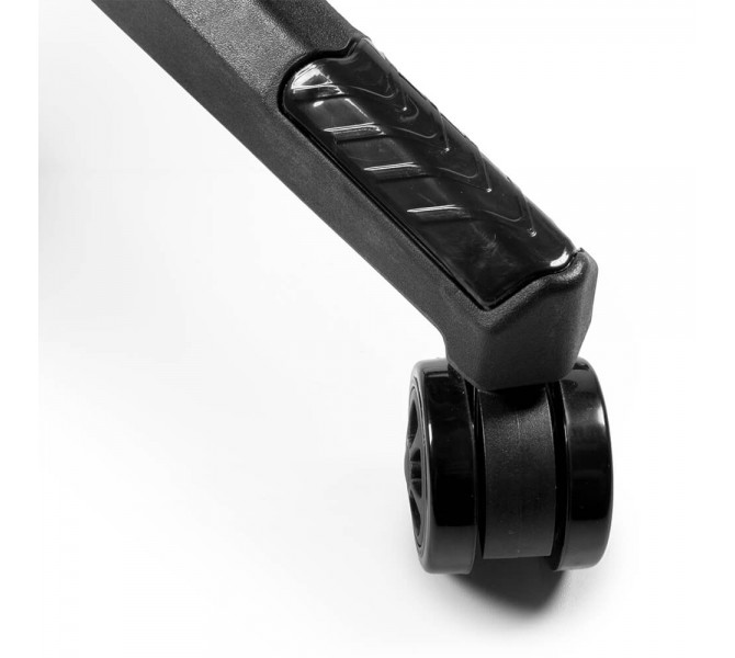 Кресло черного цвета в игровом стиле VR Black Widow SD-29